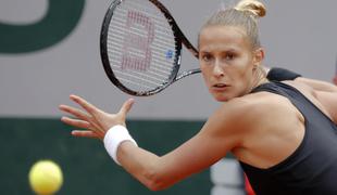 Polona Hercog čez prvo oviro v Pekingu