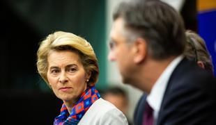 Ursula von der Leyen bo zaradi Slovenije zamaknila predstavitev svoje ekipe