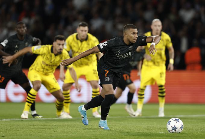 Kylian Mbappe je proti Borussii Dortmund zadel v polno z bele točke. | Foto: Reuters