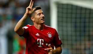 Nor večer Lewandowskega, Bayern s petardo do lovorike