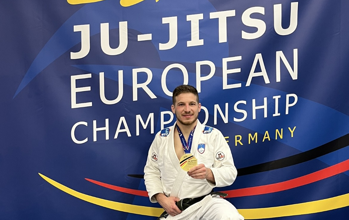 Tim Toplak | Tim Toplak je v borbah do 69 kg osvojil zlato odličje. | Foto Ju-jitsu zveza Slovenije