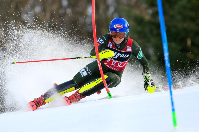 Mikaela Shiffrin | Mikaela Shiffrin izpušča paralelni veleslalom. | Foto Getty Images