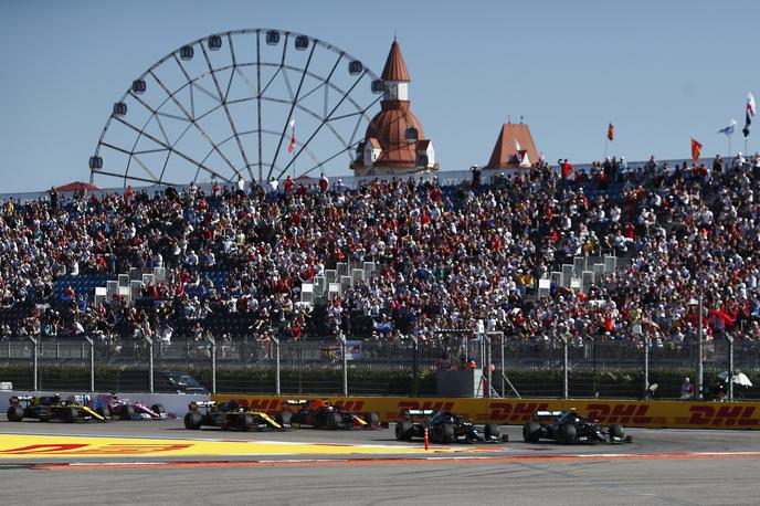 Soči | Formula 1 je serijo tekmovanj v Rusiji začela leta 2014 v Sočiju. | Foto Reuters