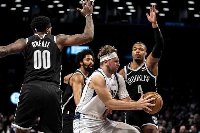 Dončić je ob koncu s tremi točkami le še potrdil zmago Dallasa. | Foto: Guliverimage