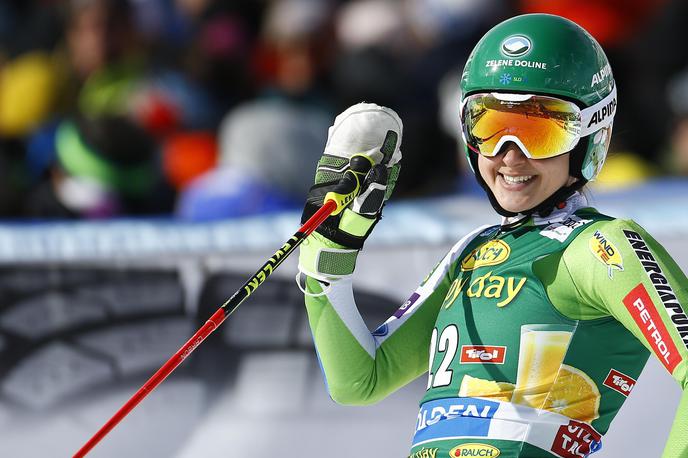 Tina Robnik | Tina Robnik se vrača v svetovni pokal. | Foto Reuters