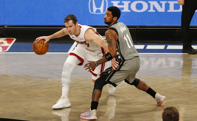 Goran Dragić je po dobri predstavi ostal praznih rok. | Foto: AP / Guliverimage