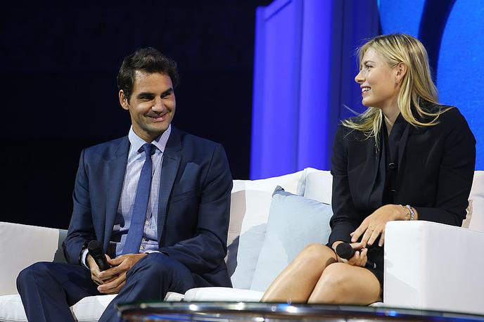 Roger Federer in Marija Šarapova | Roger Federer je v svoji mladosti polomil kar nekaj loparjev, Marija Šarapova pa je to počela le na treningih. | Foto Gulliver/Getty Images