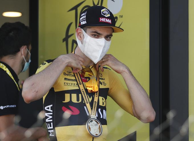 Wout Van Aert: Svojo etapno zmago imam, zdaj bom še bolj zavzeto pomagal ekipi. Jutri bom spet pomočnik. A zelo vesel pomočnik. Naš vodja je pokazal, da je močan, in jutri je na sporedu pomembna etapa. | Foto: Reuters