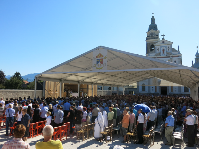 Bogoslužje na Brezjah ob Marijinem vnebovzetju | Foto: STA ,