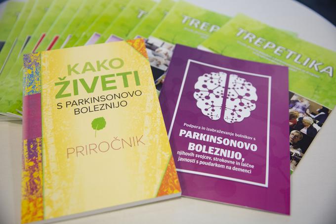 Glavna značilnost Parkinsonove bolezni je propadanje dopaminskih nevronov, zaradi česar v možganih primanjkuje dopamina, kar se izraža v motoričnih in nemotoričnih simptomih. | Foto: Bojan Puhek