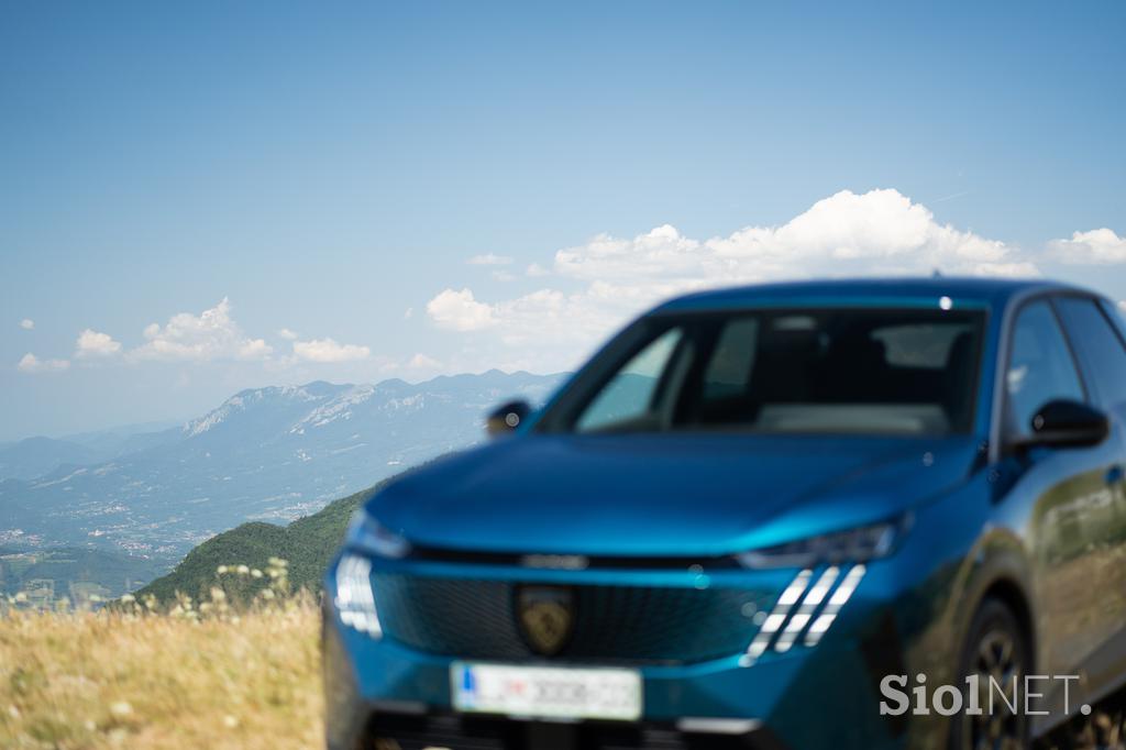 Peugeot 3008, Nanos