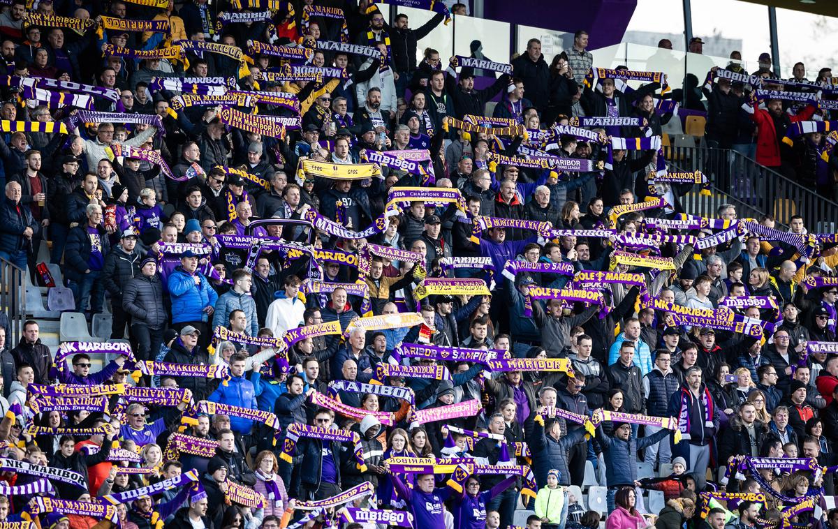 NK Maribor : NK Celje | Tribune Ljudskega vrata bi bile lahko v soboto prijetno polne. | Foto Jure Banfi/alesfevzer.com