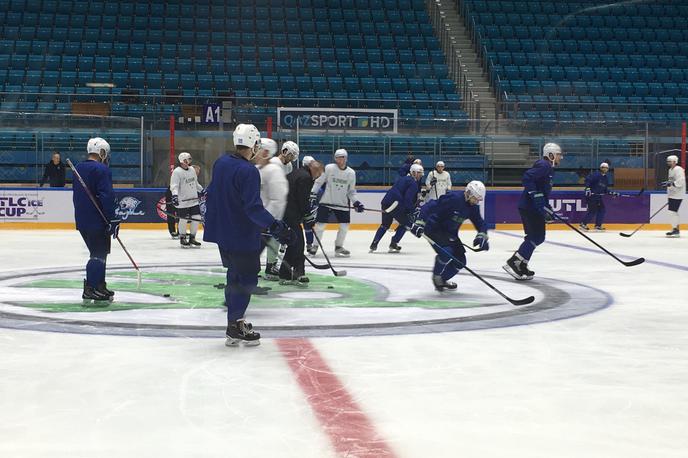 Slovenska hokejska reprezentanca trening SP | Risi so že preverili, kakšne so razmere za hokej v kazahstanski prestolnici. | Foto Hokejska zveza Slovenije