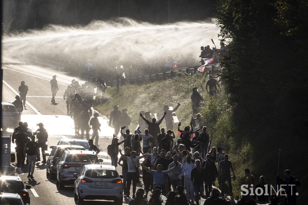 Protest nasprotnikov pogojev PCT v Ljubljani dne 29.9.2021