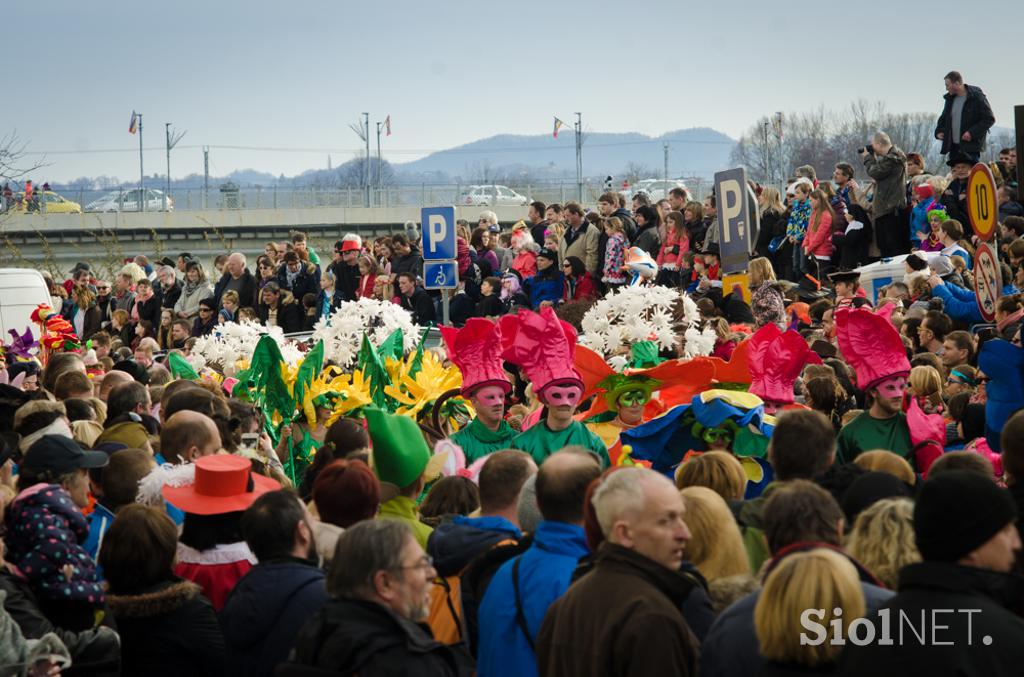 pust Ptujski karneval povorka Ptuj