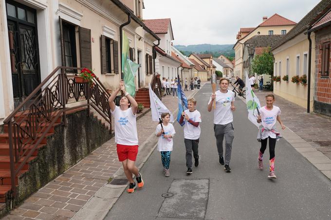 olimpijska bakla | Foto: Aleš Fevžer/OKS