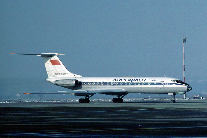 Tupolev, potniško letalo, Aeroflot | Potniško letalo tupoljev tu-134A, ki je bilo udeleženo in povsem uničeno v tragični nesreči, ki jo je povzročila nevarna stava pilota.  | Foto Wikimedia Commons