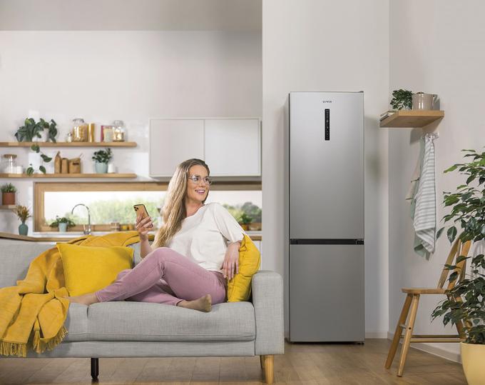 Hladilnik lahko upravljate tudi preko mobilne aplikacije. Foto: Gorenje Hisense | Foto: 