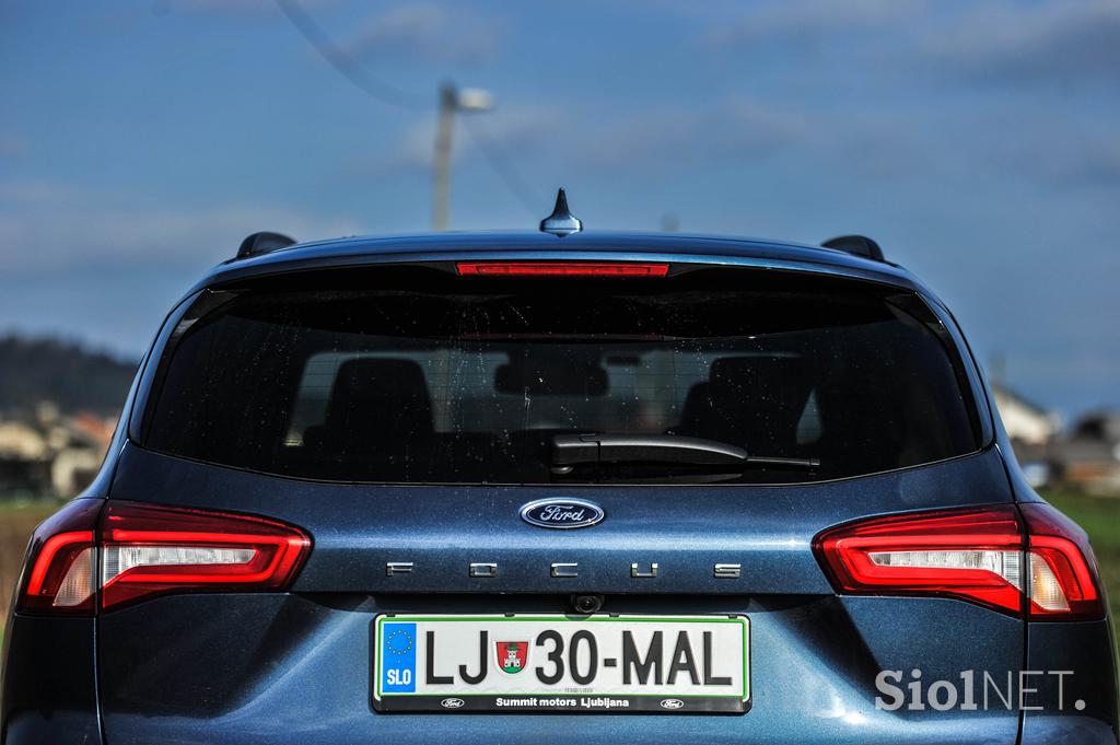 Ford focus wagon 1.5 ecoboost st-line business