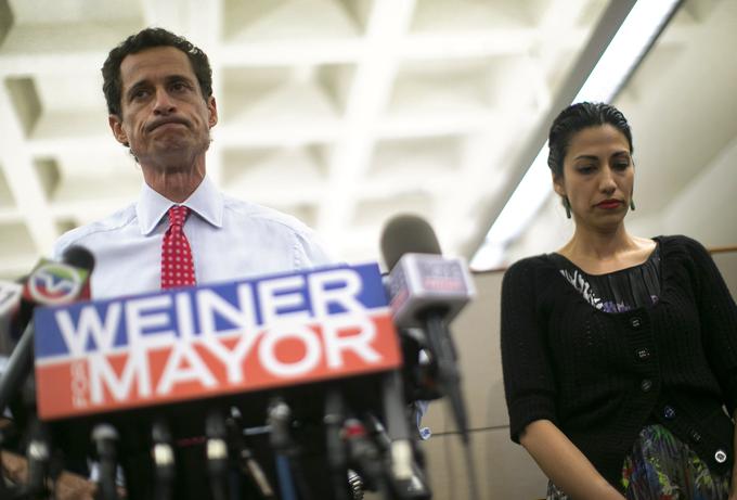 Huma Abedin in Anthony Weiner | Foto: Reuters