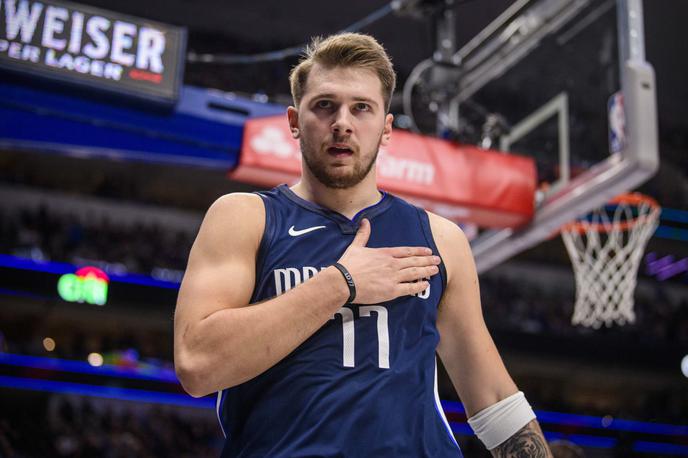 Luka Dončić | Avatar Luke Dončića je pohod v svet videoiger lani začel z videoigrama NBA2K19 in NBA Live 19. V prvi je imel lani najprej oceno 79, v drugi pa 81. Nova različica NBA Live letos ne bo izšla, zato ljubiteljem virtualne košarke ostaja zgolj NBA2K20. | Foto Reuters