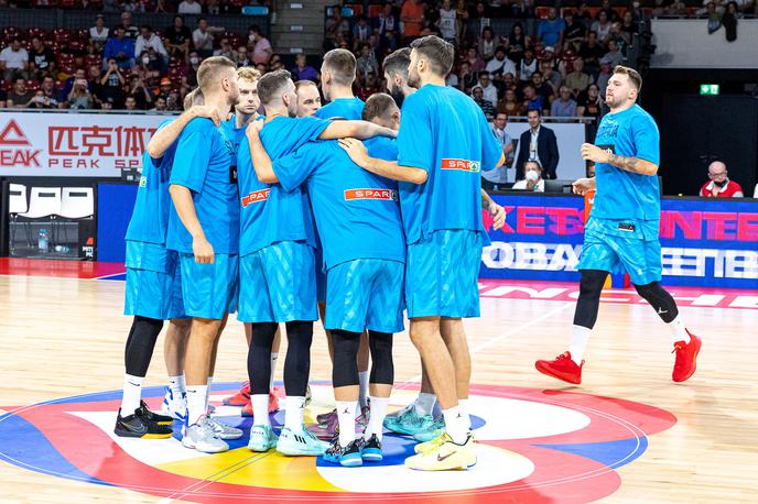 slovenska košarkarska reprezentanca | Generalka pred začetkom EuroBasketa je bila pod pričakovanji. Od slovenskih košarkarjev se pričakuje, da bodo drugačen obraz pokazali že 1. septembra na tekmi z Litvo. | Foto Guliverimage