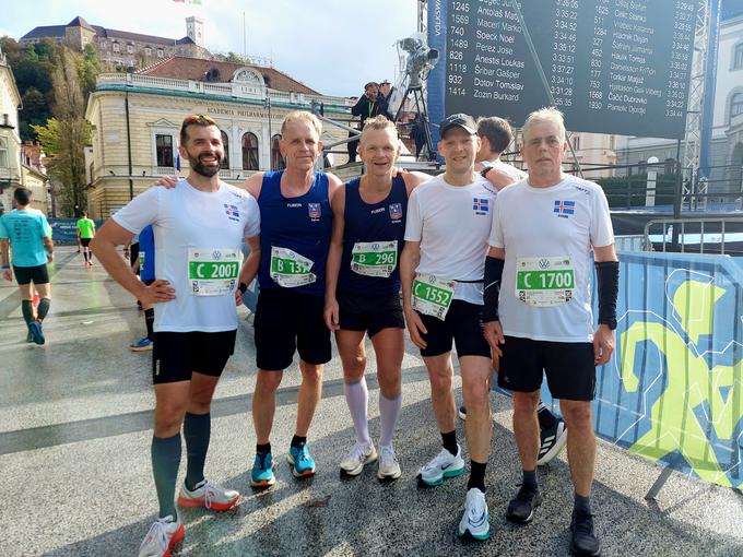 Peterica islandskih maratoncev. V prihodnje si želijo v Ljubljano pripeljati krepko višje število tekačic in tekačev iz tujih držav. Ambrožičev cilj je deset tisoč udeležencev na najdaljši razdalji. | Foto: Pe. M.