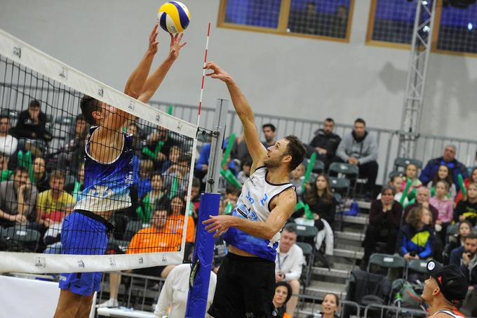 Danijel Pokeršnik in Gašper Plahutnik sta bila boljša od Rusov. | Foto: FIVB