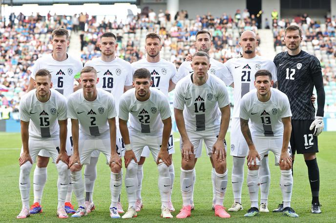 Slovenija Armenija | Slovenska nogometna reprezentanca je v predzadnji pripravljalni tekmi za Euro ugnala Armenijo z 2:1. | Foto www.alesfevzer.com