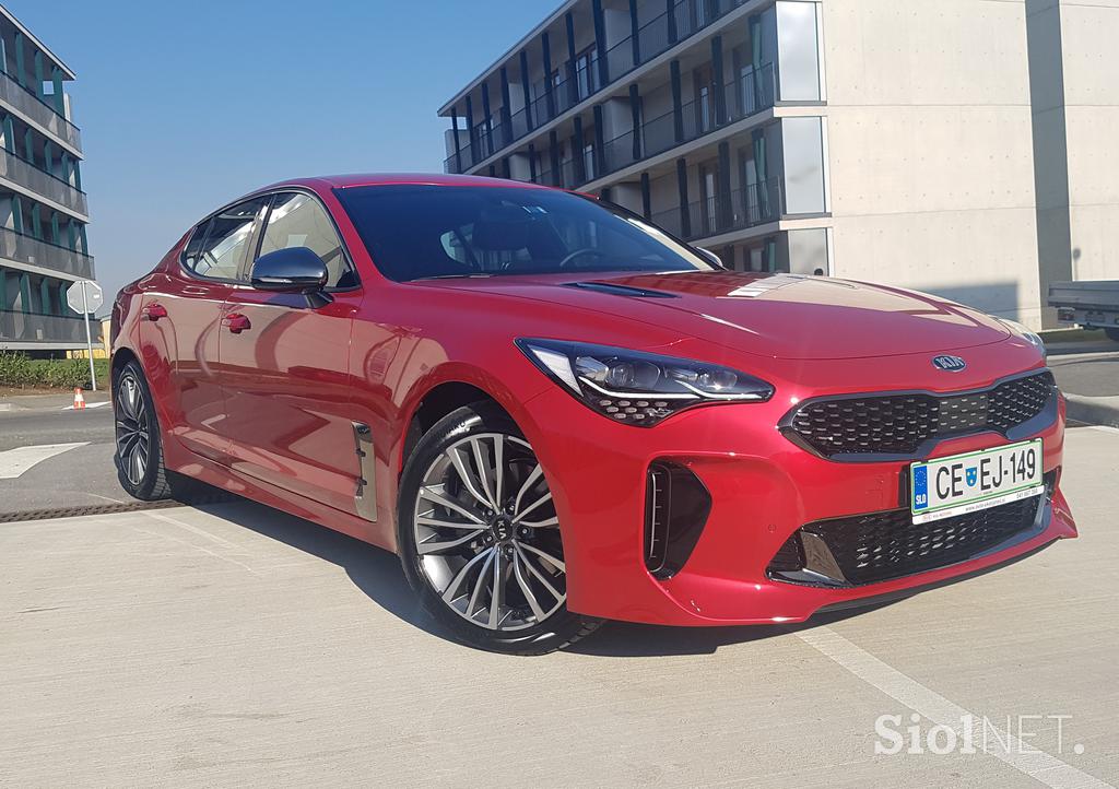 kia stinger