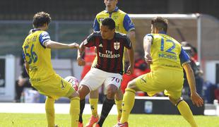 Kurtić v Rimu pri Laziu brez točk, Chievo do remija z Milanom