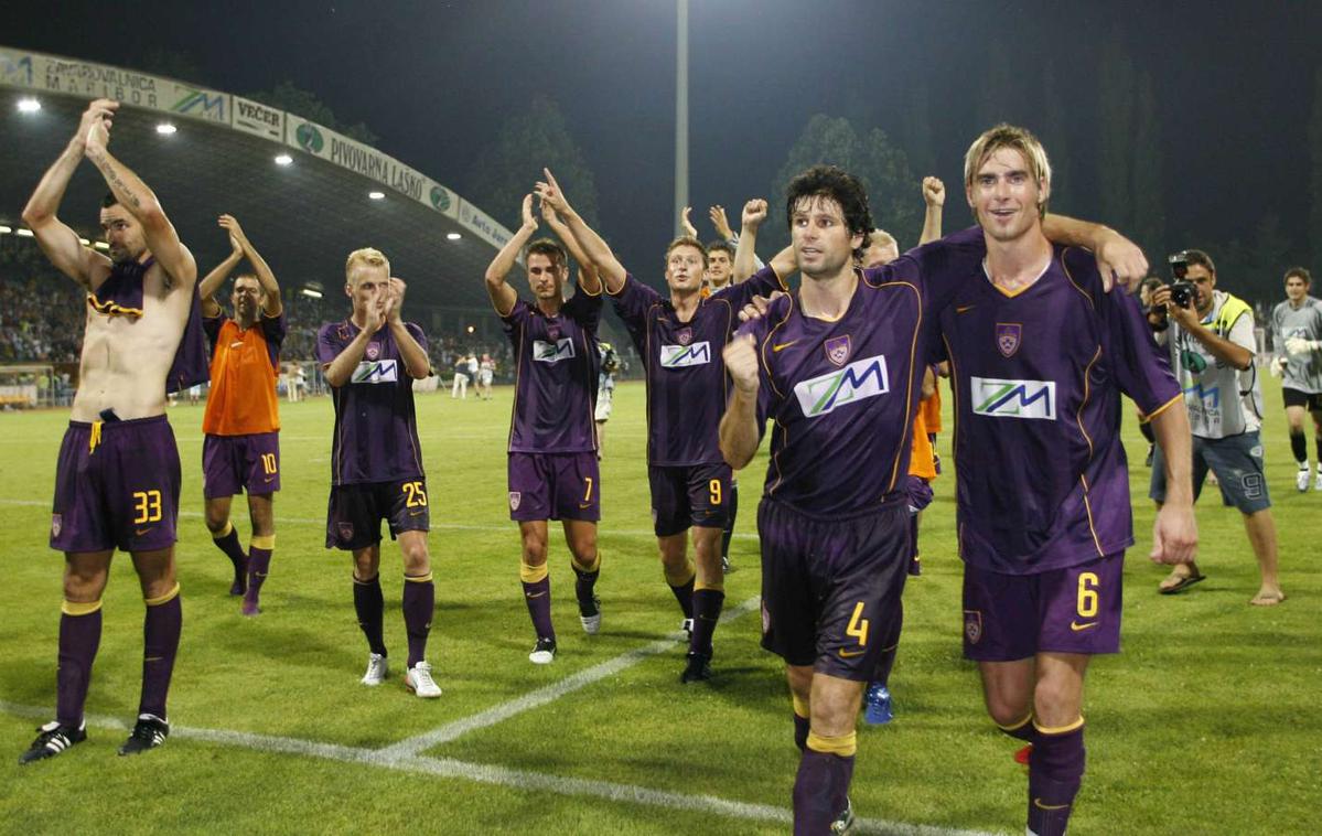 Maribor Villarreal 2006 | Maribor je leta 2006 v pokalu Intertoto presenetila španskega favorita. | Foto Stanko Gruden, STA