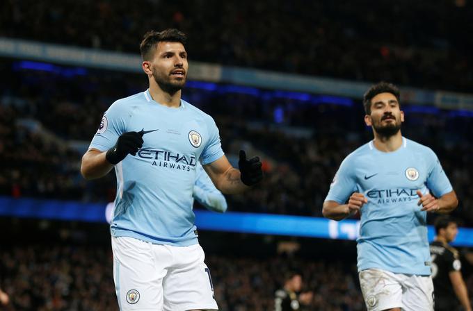 Sergio Agüero je priredil svoj šov na dvoboju z Leicester Cityju. | Foto: Reuters