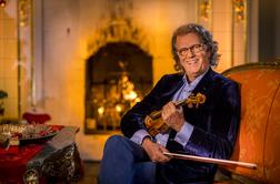 Veliki André Rieu je organiziral dogodek, ki rešuje življenja!