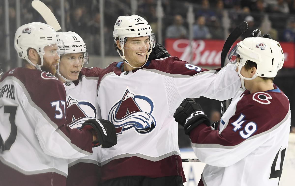 Colorado Avalanche | Hokejisti Colorada so odlično formo potrdili tudi v gosteh pri Carolini. | Foto Reuters