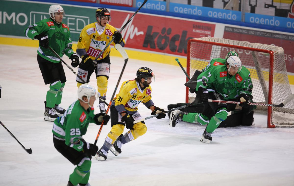 Vienna Capitals : HK Olimpija | Olimpija je na Dunaju prišla do izjemno pomembne zmage. | Foto Martina Bednar