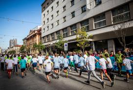 LJ maraton šolski teki