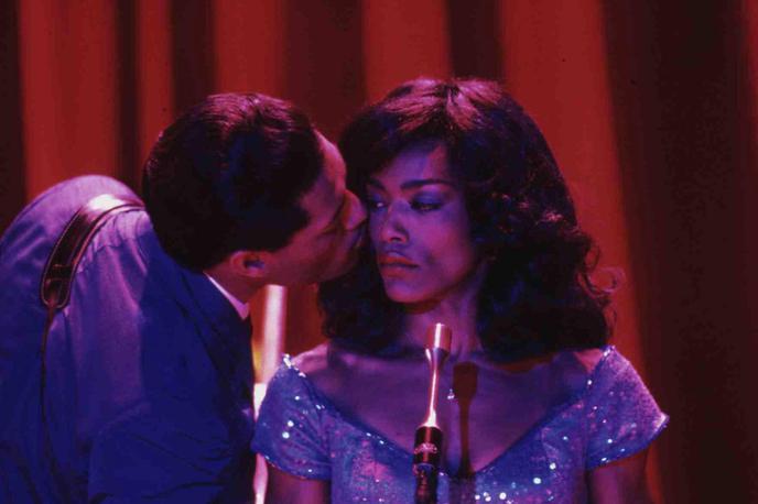 Angela Bassett | Laurence Fishburne in Angela Bassett kot Ike in Tina Turner v filmu Kaj ima ljubezen s tem (1993) | Foto Guliverimage