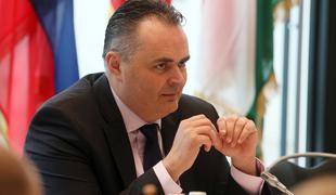 Novi vodja avstrijske SPÖ Doskozil: Če zmagamo, ne gremo v koalicijo s svobodnjaki