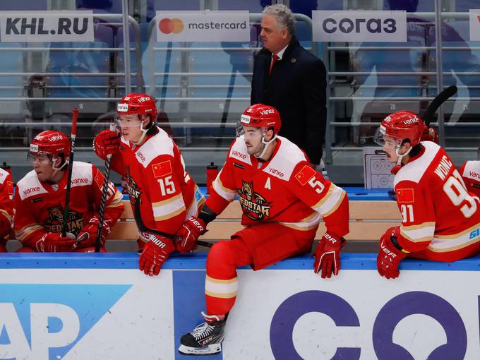 Trener Kunluna Ivano Zanatta je prepričan, da si zaslužijo nastop na domačih olimpijskih igrah. O tem, kdo od tujcev Kunluna bi lahko po hitrem postopku opravil naturalizacijo, ne govorijo. | Foto: Guliverimage/Vladimir Fedorenko