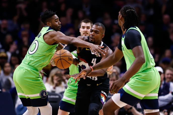 Paul Millsap | Denver je (brez pomoči Vlatka Čančarja) s 128:116 premagal Minnesoto. S 25 točkami in sedmimi skoki je bil najučinkovitejši Paul Millsap. | Foto Reuters