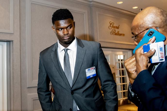 Zion Williamson | Zion Williamson se je udeležil slovesnosti ob žrebu v Chicagu.  | Foto Reuters