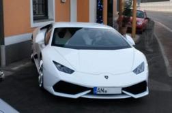 Po Gorenjski vozi lamborghini huracan: lastnik Slovenec, registriran v Nemčiji?