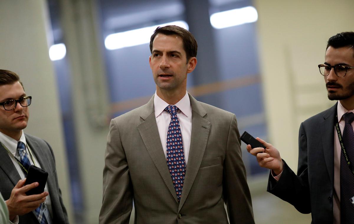 Tom Cotton | 43-letni senator Tom Cotton ima za sabo izkušnje, ki kar kličejo po visokem političnem položaju. Na prestižnem Harvardu je končal študij prava in je odlikovan veteran vojne v Afganistanu in Iraku (ima čin stotnika). Med letoma 2013 in 2015 je bil član predstavniškega doma ameriškega kongresa, od leta 2015 pa v senatu zastopa zvezno državo Arkansas. | Foto Reuters