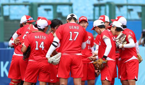 Japonska in ZDA že finalistki softballa