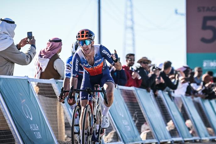 Simon Yates, Dirka po Savdski Arabiji 2024 | Simon Yates je zmagovalec Dirke po Savdski Arabiji. | Foto AlUla Tour/Charly Lopez