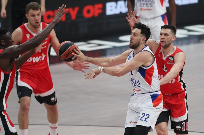 Anadolu Efes, Vasilije Micić | Anadolu Efes je prvi finalist. Tekmo je odločil Vasilje Micić. | Foto Guliverimage/Vladimir Fedorenko