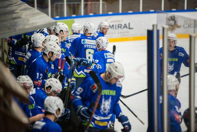 Brez mesta v ekipi so ostali branilci Nejc Stojan, Miha Štebih in Aleksandar Magovac ter napadalec Boštjan Goličič. | Foto: Peter Podobnik/Sportida