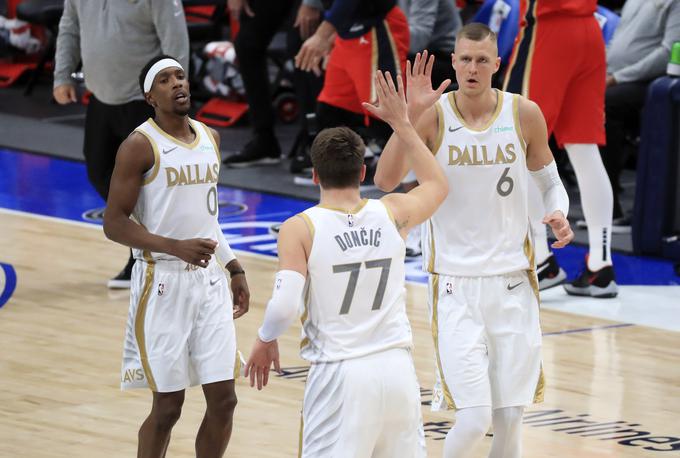 Luka Dončić bo z Dallasom prvič na delu v noči na četrtek. | Foto: Reuters