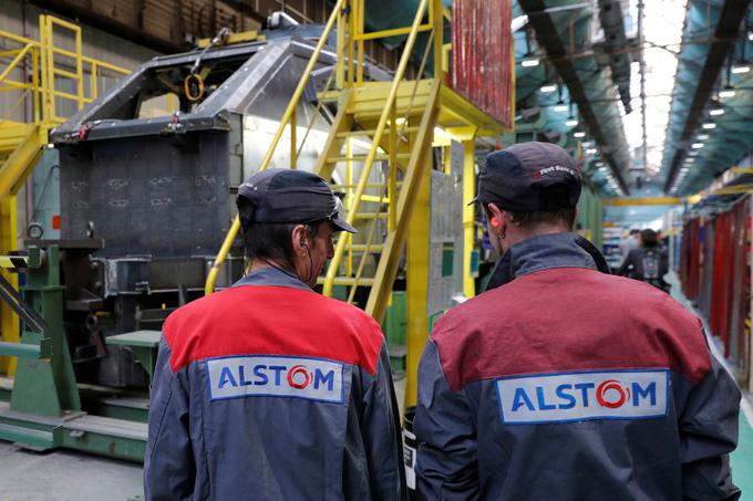 Francoska družba Alstom med drugim izdeluje francoske vlake visoke hitrosti TGV. | Foto: Reuters